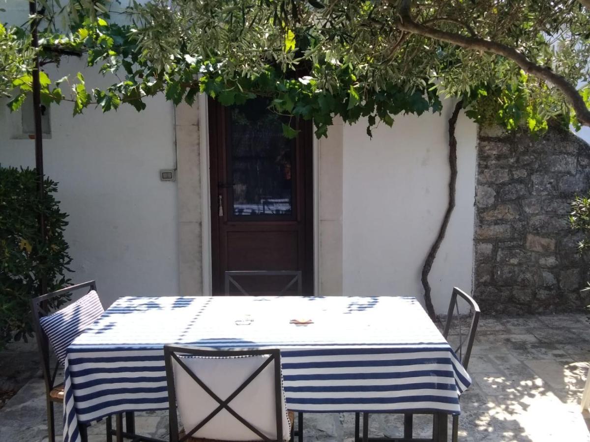 Trulli Colibri' Villa Locorotondo Exterior photo